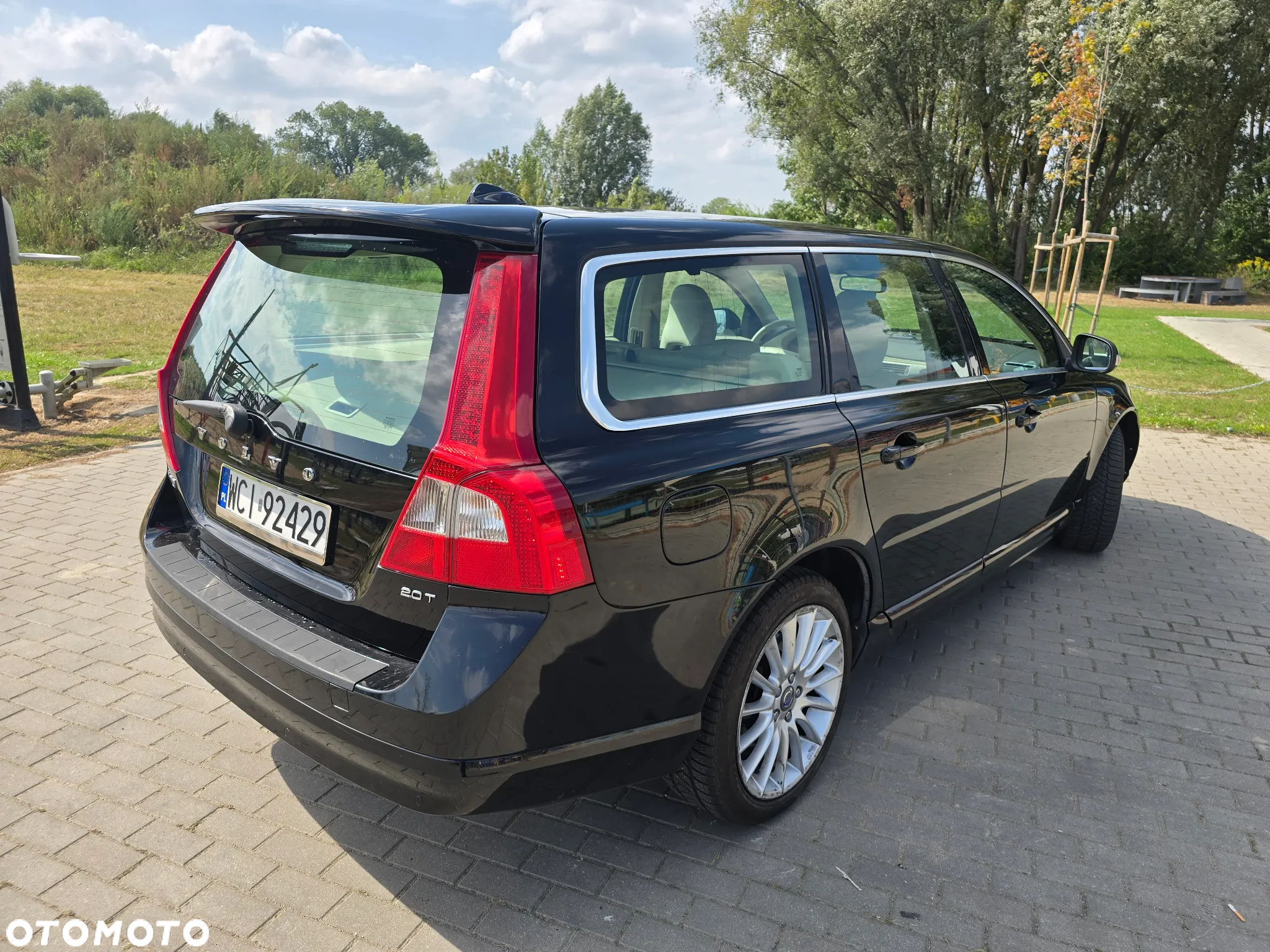 Volvo V70 2.0T Summum - 8