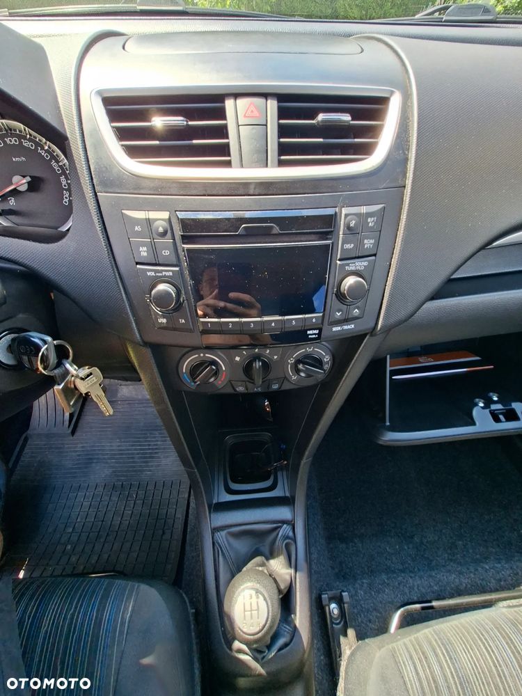 Suzuki Swift 1.2 4x4 Club - 14