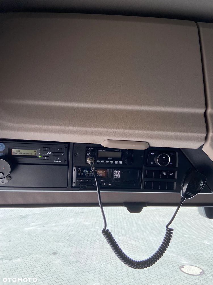DAF XG - 24