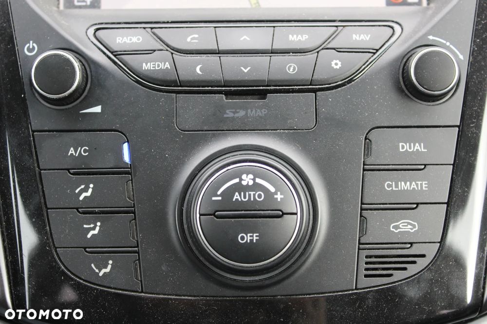 Hyundai i40 Kombi blue 1.7 CRDi DCT Premium - 24