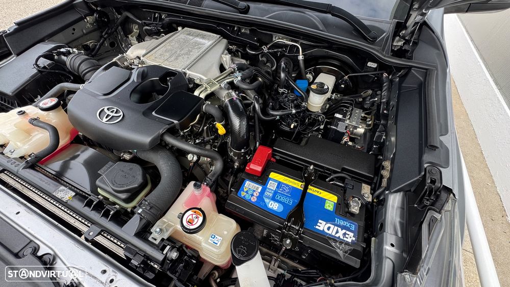 Toyota Hilux 2.4 D-4D 4WD Trial - 40