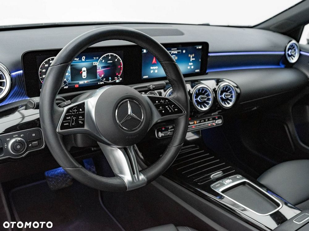 Mercedes-Benz Klasa A 200 d 8G-DCT Progressive - 7