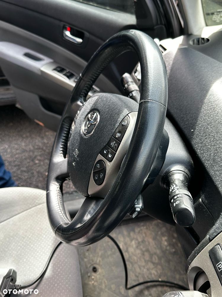 Toyota Prius 1.5 VVT-i Prestige - 2