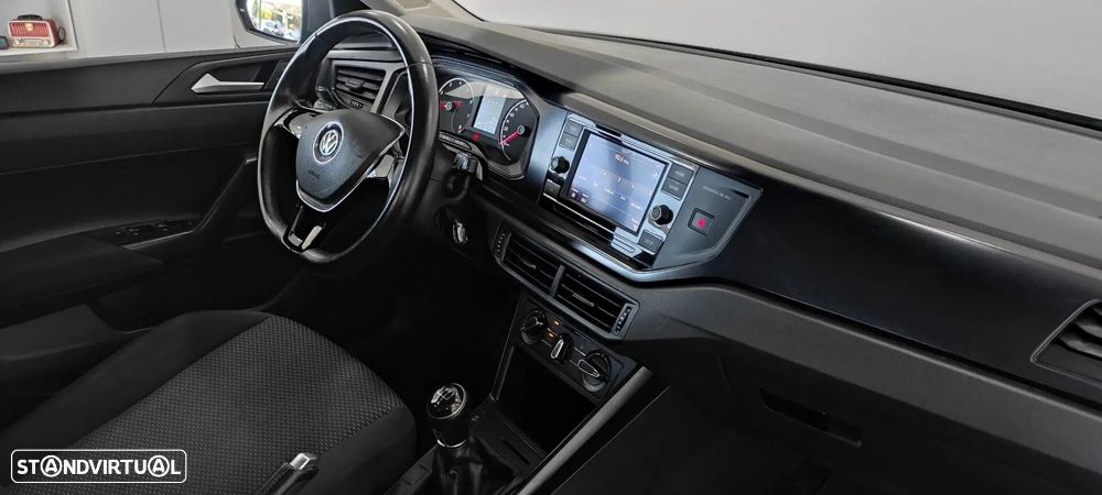 VW Polo - 24