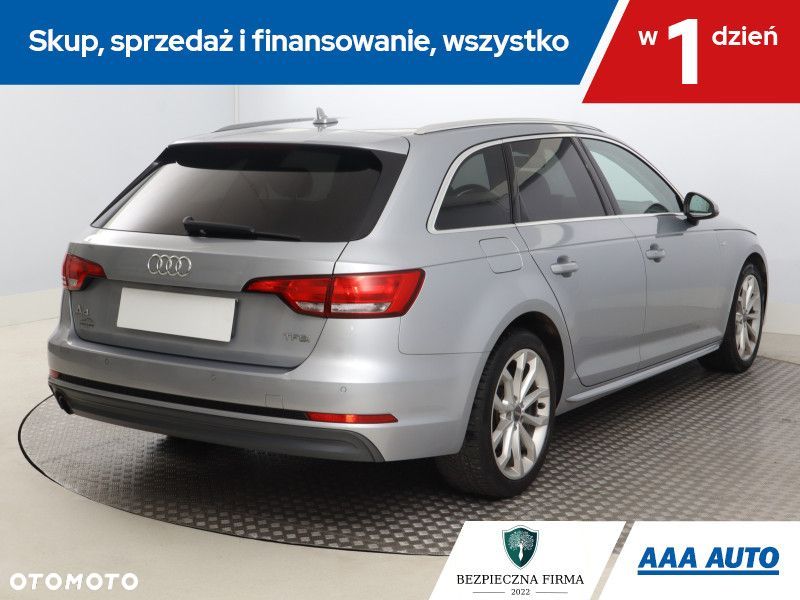 Audi A4 Avant - 7