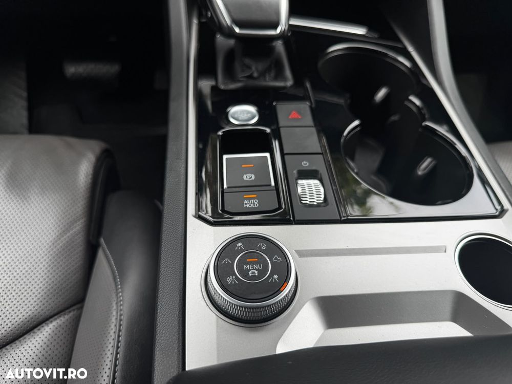 Volkswagen Touareg V6 TDI Elegance - 10
