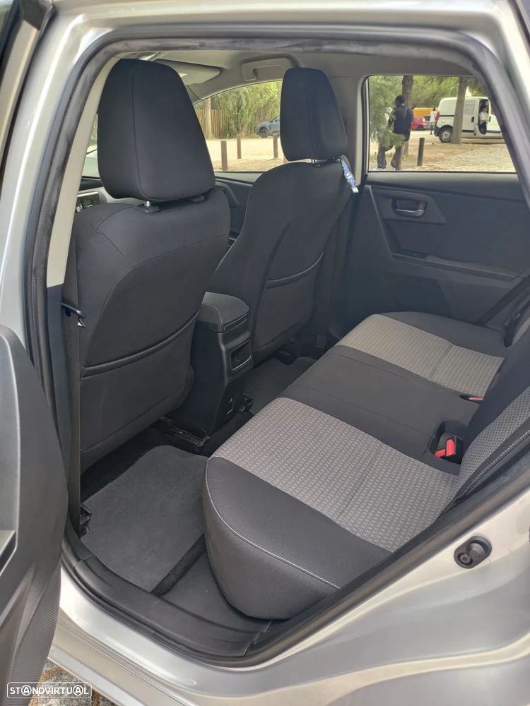Toyota Auris 1.2T Comfort+Pack Techno+P.Sport - 7