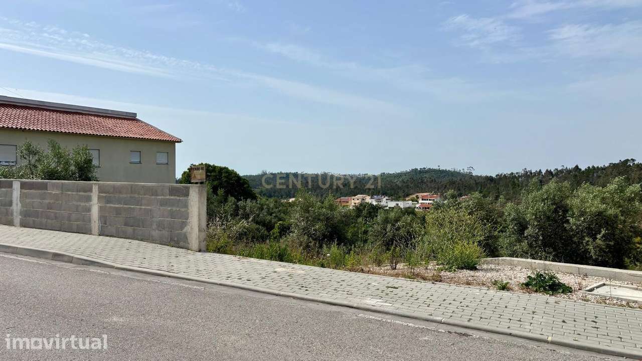Terreno - Excelente Localização - 2180m2 - Arrabal, Leiria - Grande imagem: 2/24