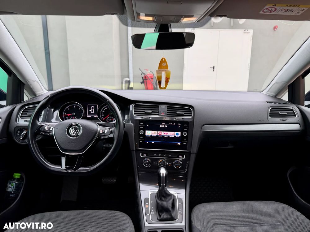 Volkswagen Golf 1.6 TDI DSG Comfortline - 16