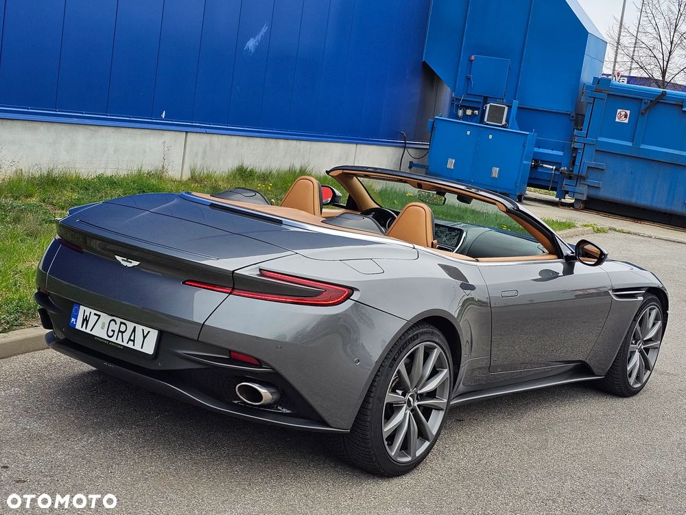 Aston Martin DB11 - 23