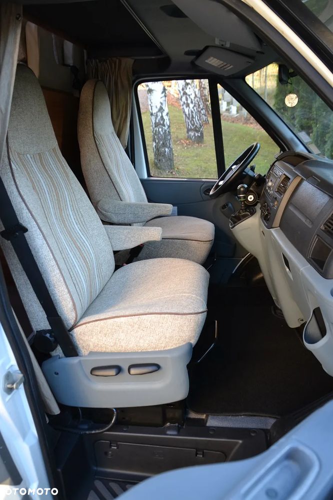 Ford Transit - 11