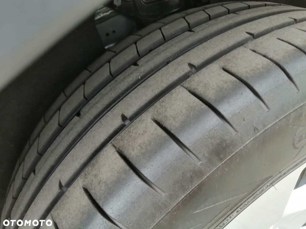 Land Rover Discovery Sport - 23