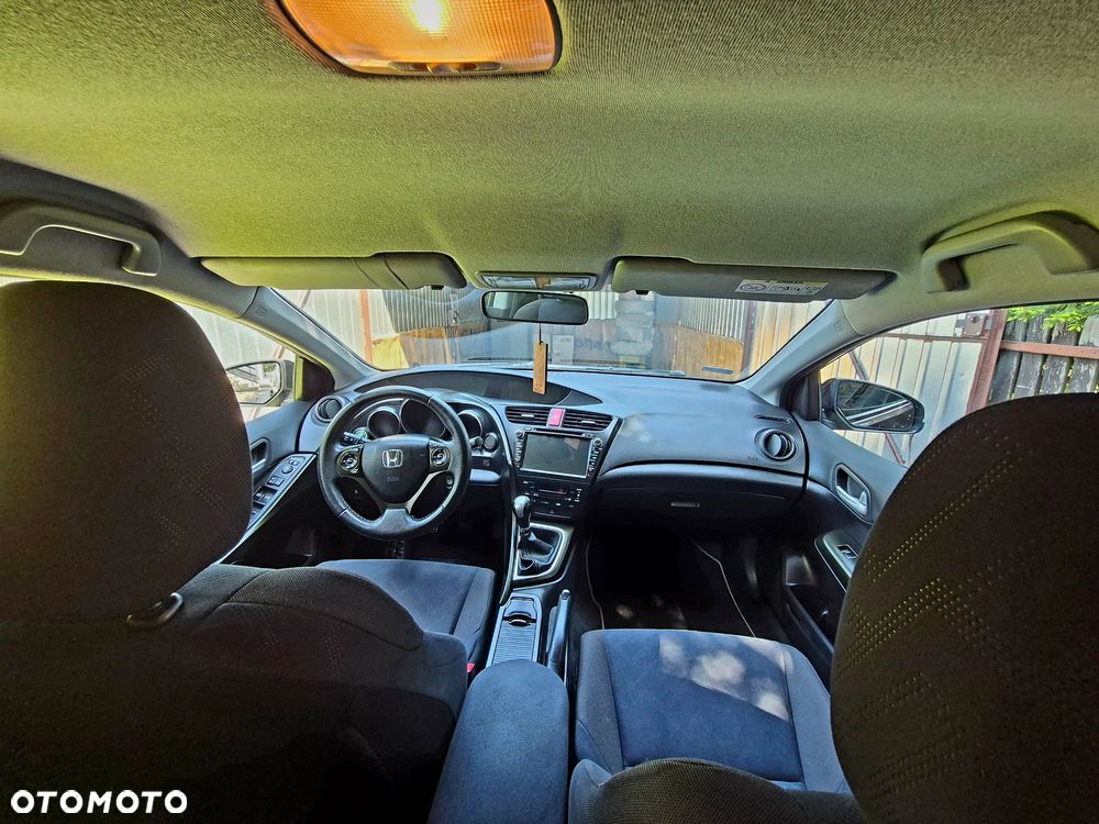 Honda Civic 1.8 Executive - 12