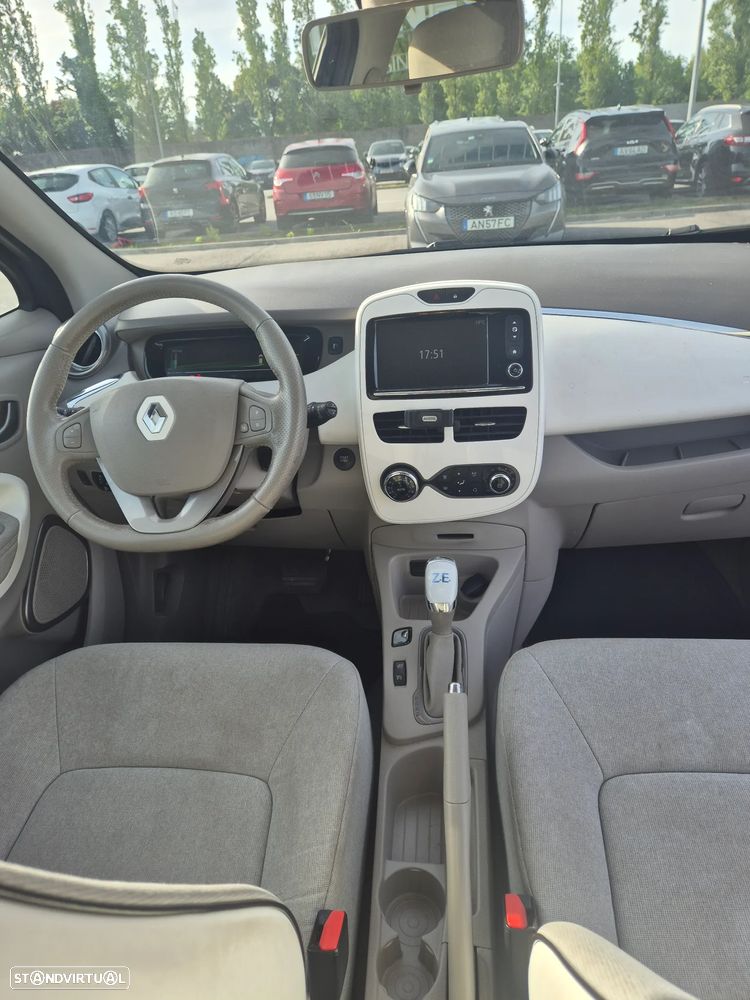 Renault Zoe (s/ Bateria) 41 kwh Intens - 13