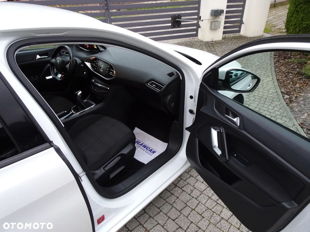 Peugeot 308 SW 1.6 HDi Active - 12