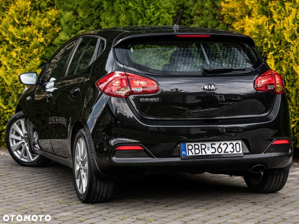 Kia Ceed 1.6 GDI Spirit - 3