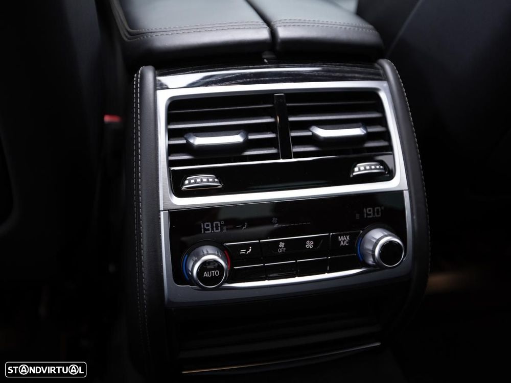 BMW 730 - 28