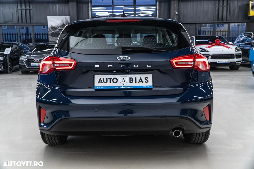 Ford Focus 1.5 EcoBlue Start-Stopp-System Aut. TITANIUM - 25