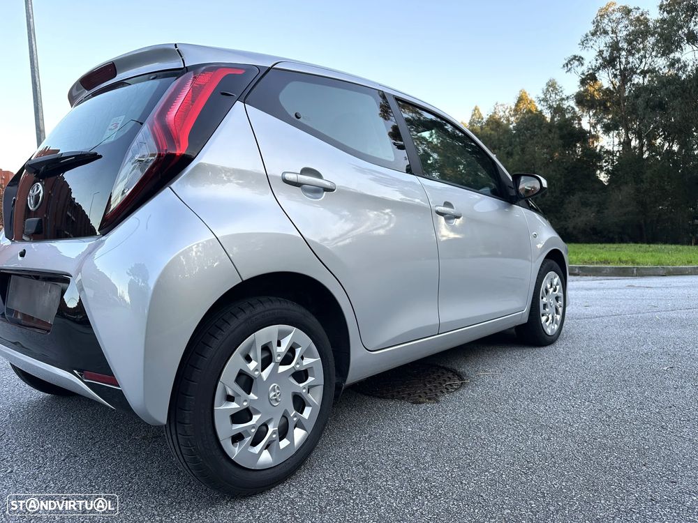 Toyota Aygo 1.0 X-Play+X-Touch - 29