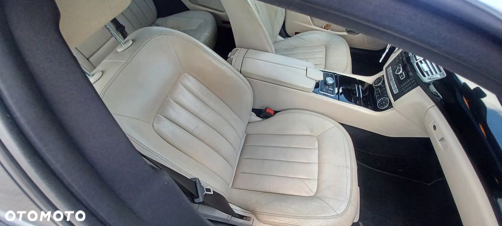 Mercedes-Benz CLS 350 CDI DPF BlueEFFICIENCY 7G-T - 24