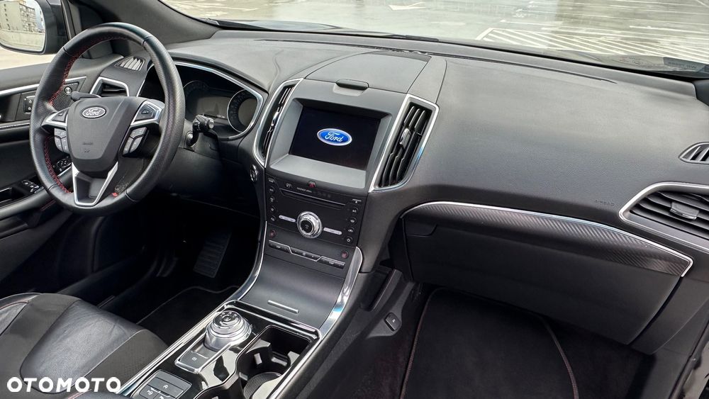 Ford Edge 2.0 EcoBlue Twin-Turbo 4WD ST-Line - 28