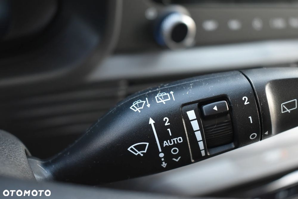 Hyundai i20 1.0 T-GDi Modern DCT - 12