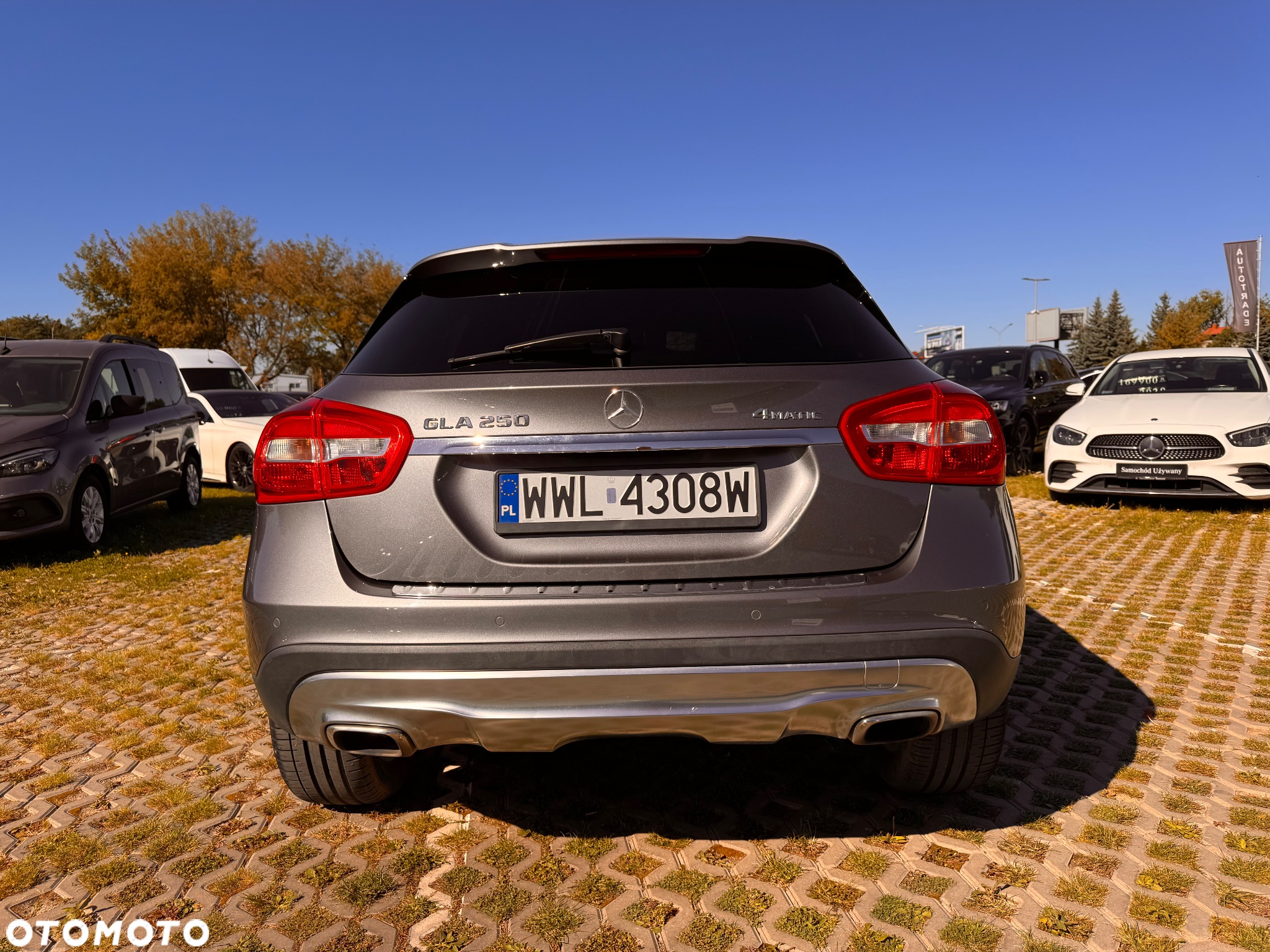 Mercedes-Benz GLA 250 4-Matic - 8