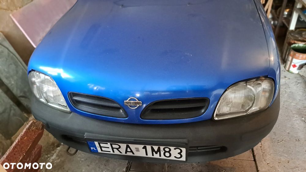 Nissan Micra 1.0 L - 2
