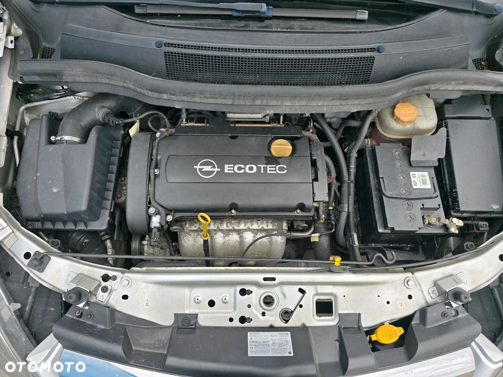 Opel Zafira 1.8 Elegance - 23
