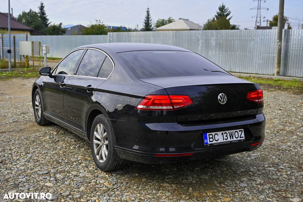 Volkswagen Passat 2.0 TDI Comfortline - 3