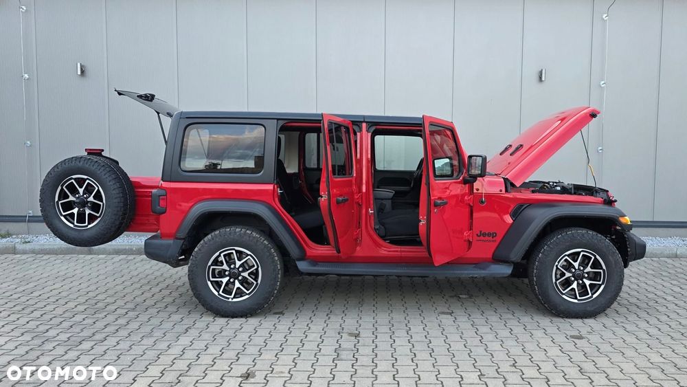 Jeep Wrangler Unlimited GME 2.0 Turbo Sport - 9