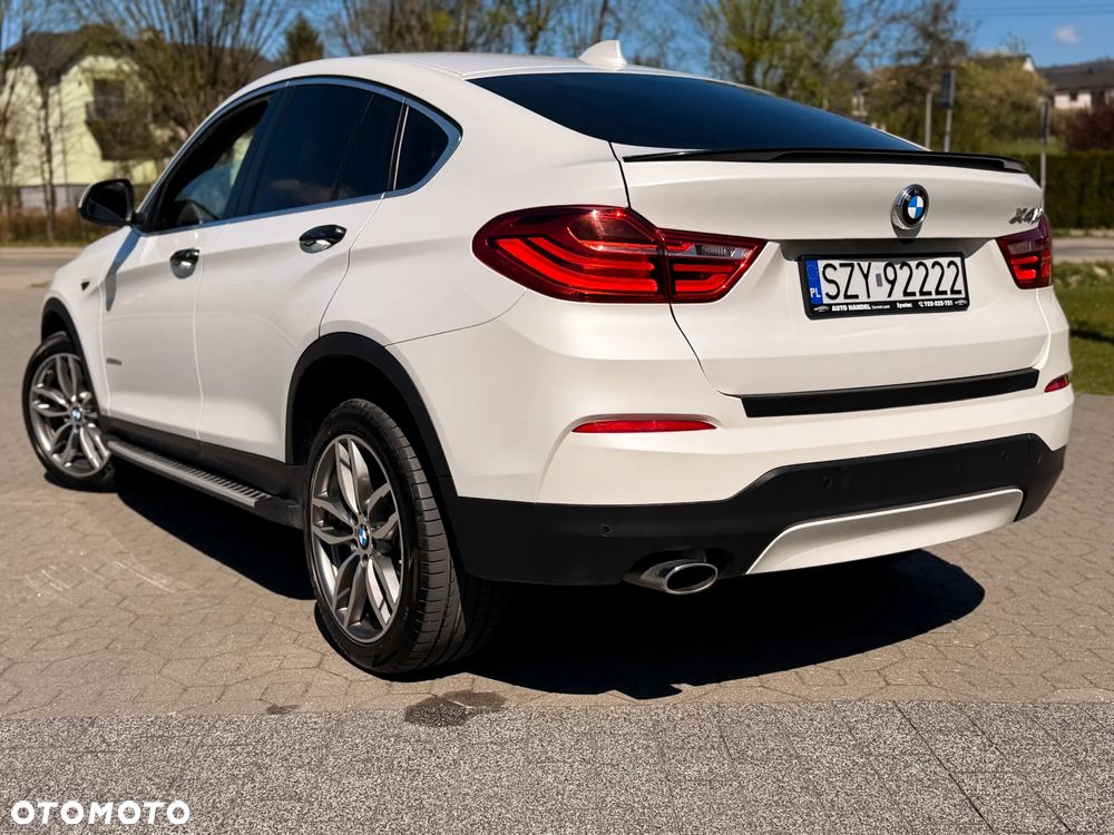 BMW X4 xDrive20d sport - 34