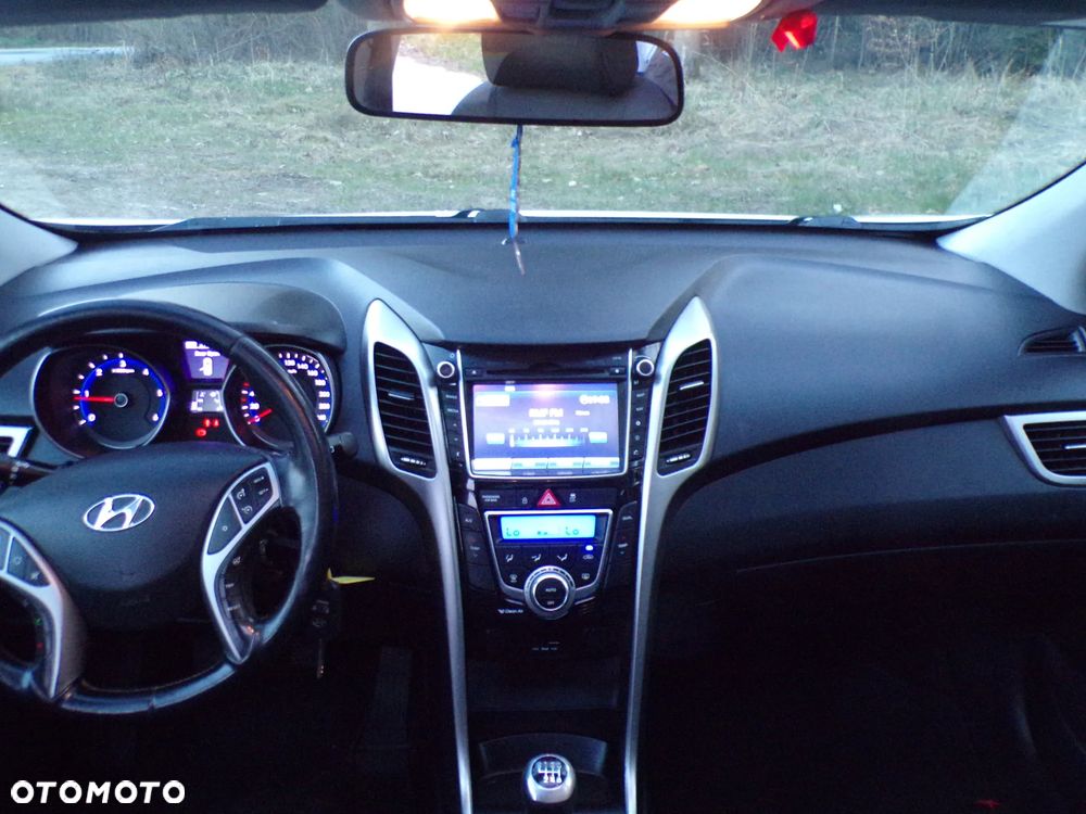 Hyundai i30 blue 1.6 CRDi Classic Navigation - 20