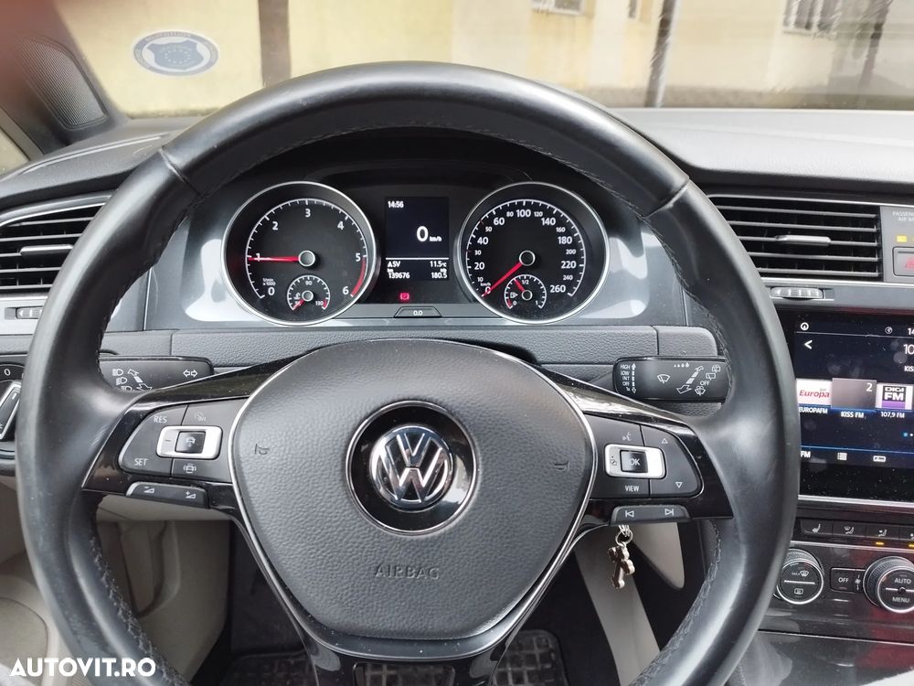 Volkswagen Golf 1.6 TDI Comfortline - 19