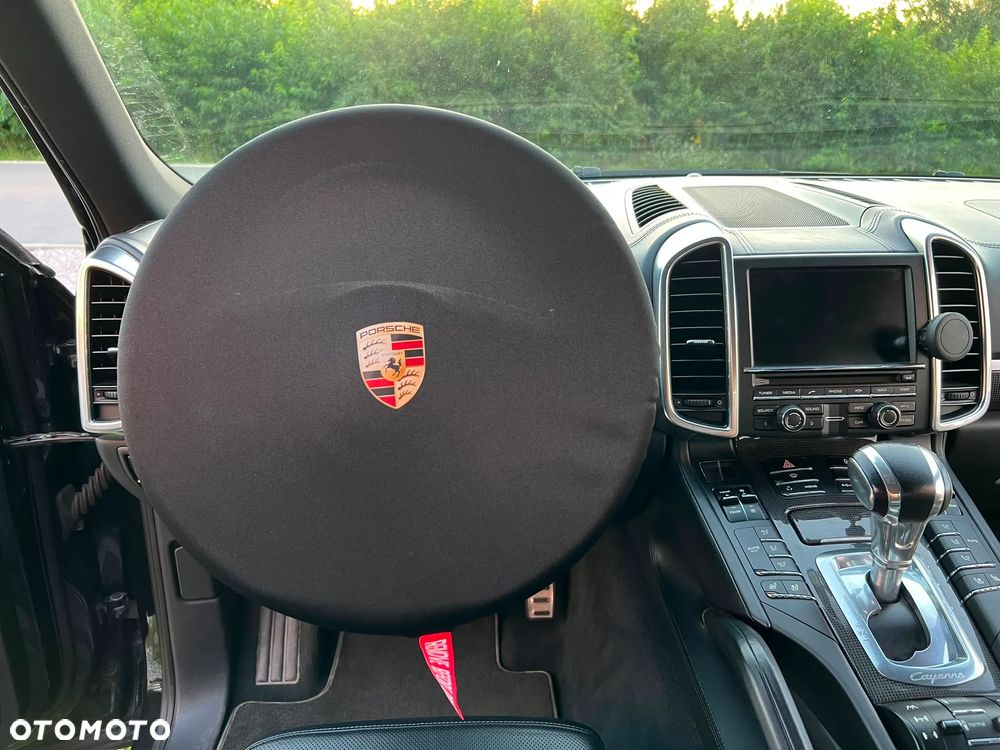 Porsche Cayenne - 18