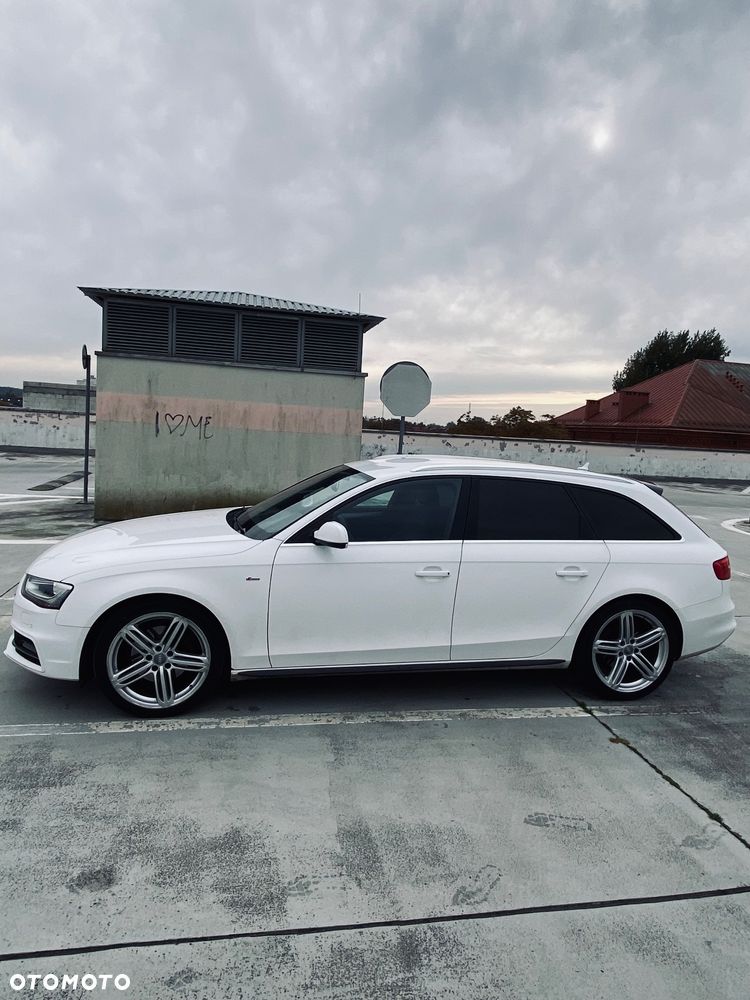 Audi A4 Avant 2.0 TDI DPF clean diesel quattro S tronic S line Sportpaket - 5