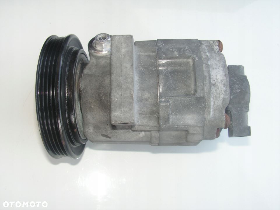 NOTE E11 1,4 16V SPRĘŻARKA KLIMATYZACJI 05-13 - 3