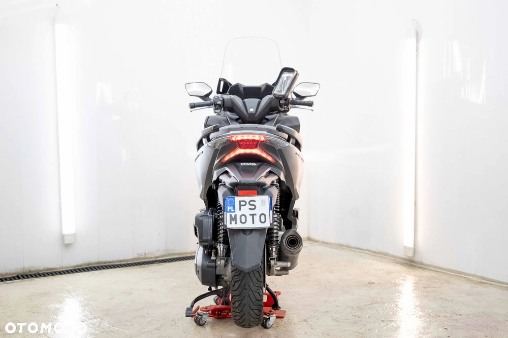 Honda NSS - 7
