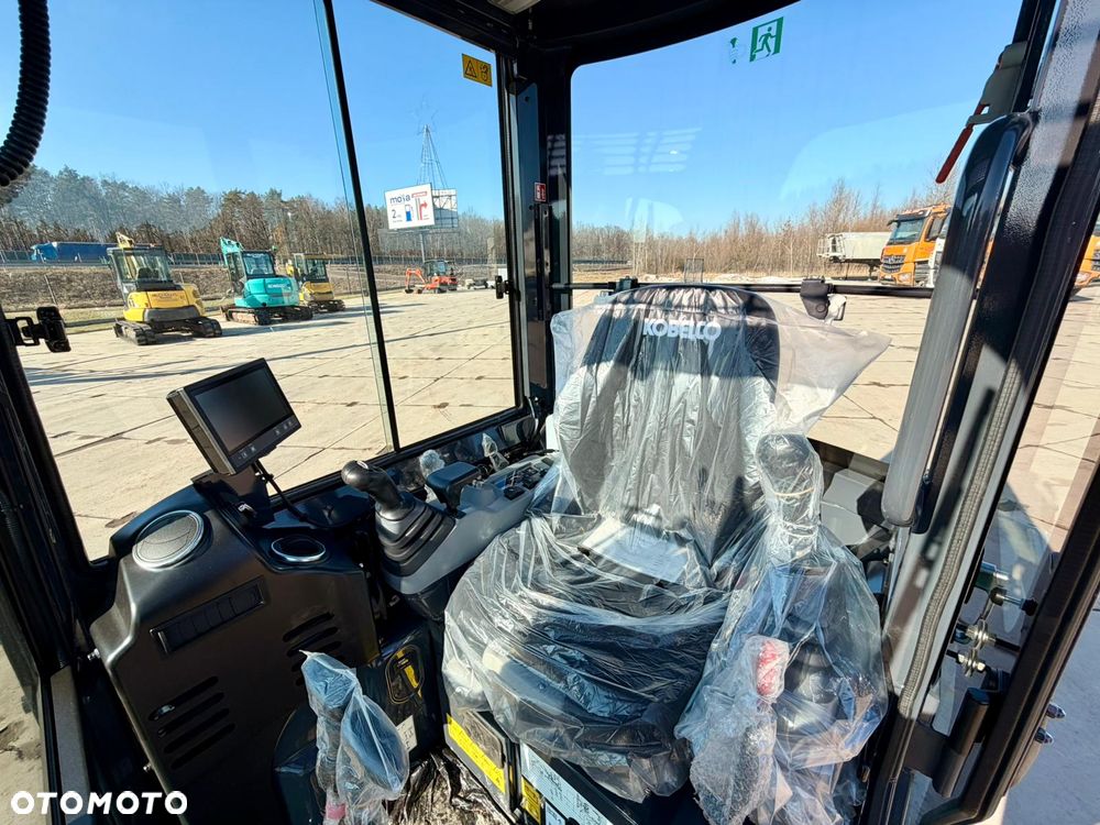 Kobelco SK17SR-3E - 8