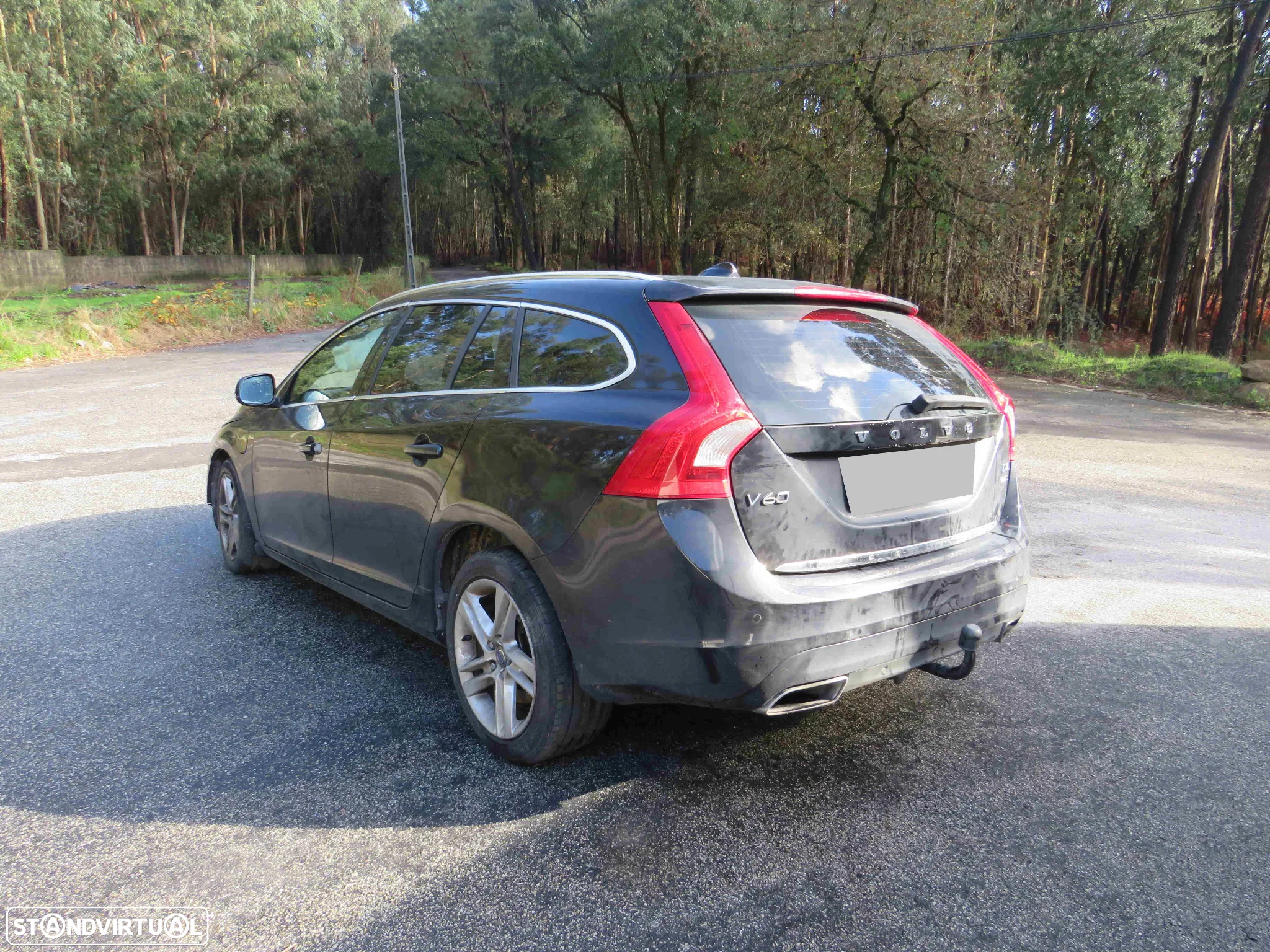 Volvo V60 I 2.4 Hybrid (280Cv) de 2014 - Peças Usadas (8717) - 3