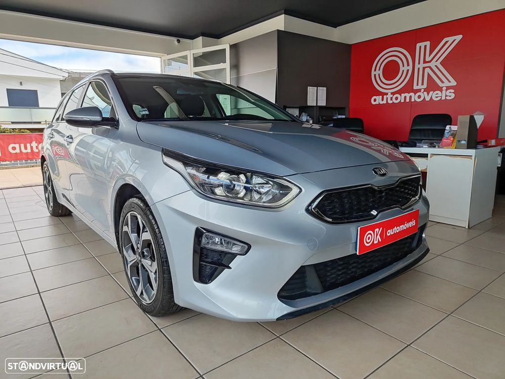 Kia Ceed SW 1.6 CRDi TX+SRF - 1