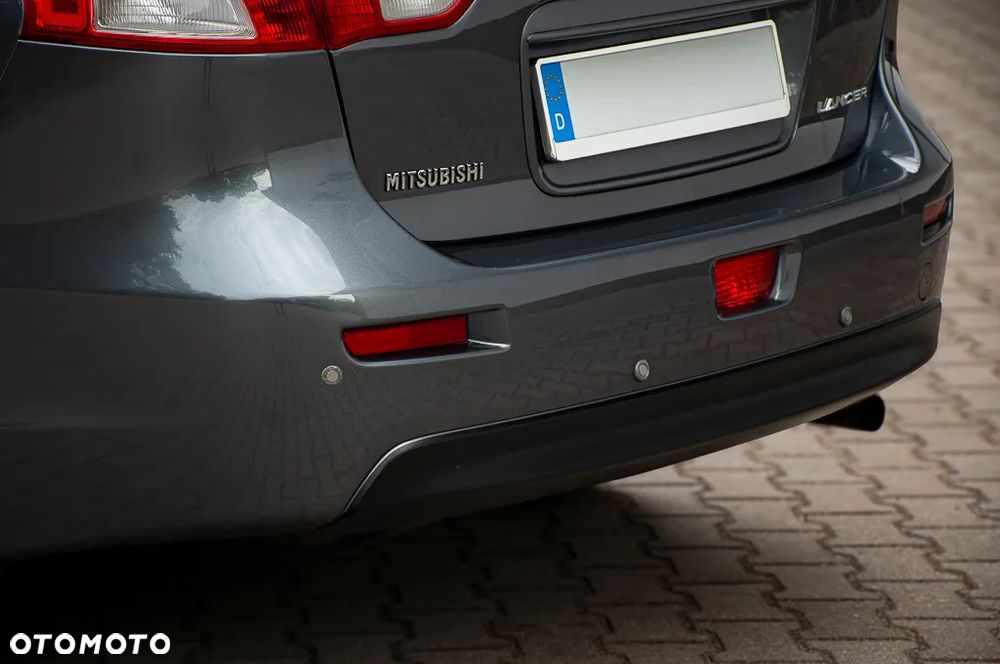 Mitsubishi Lancer 1.8 CVT Intense - 22