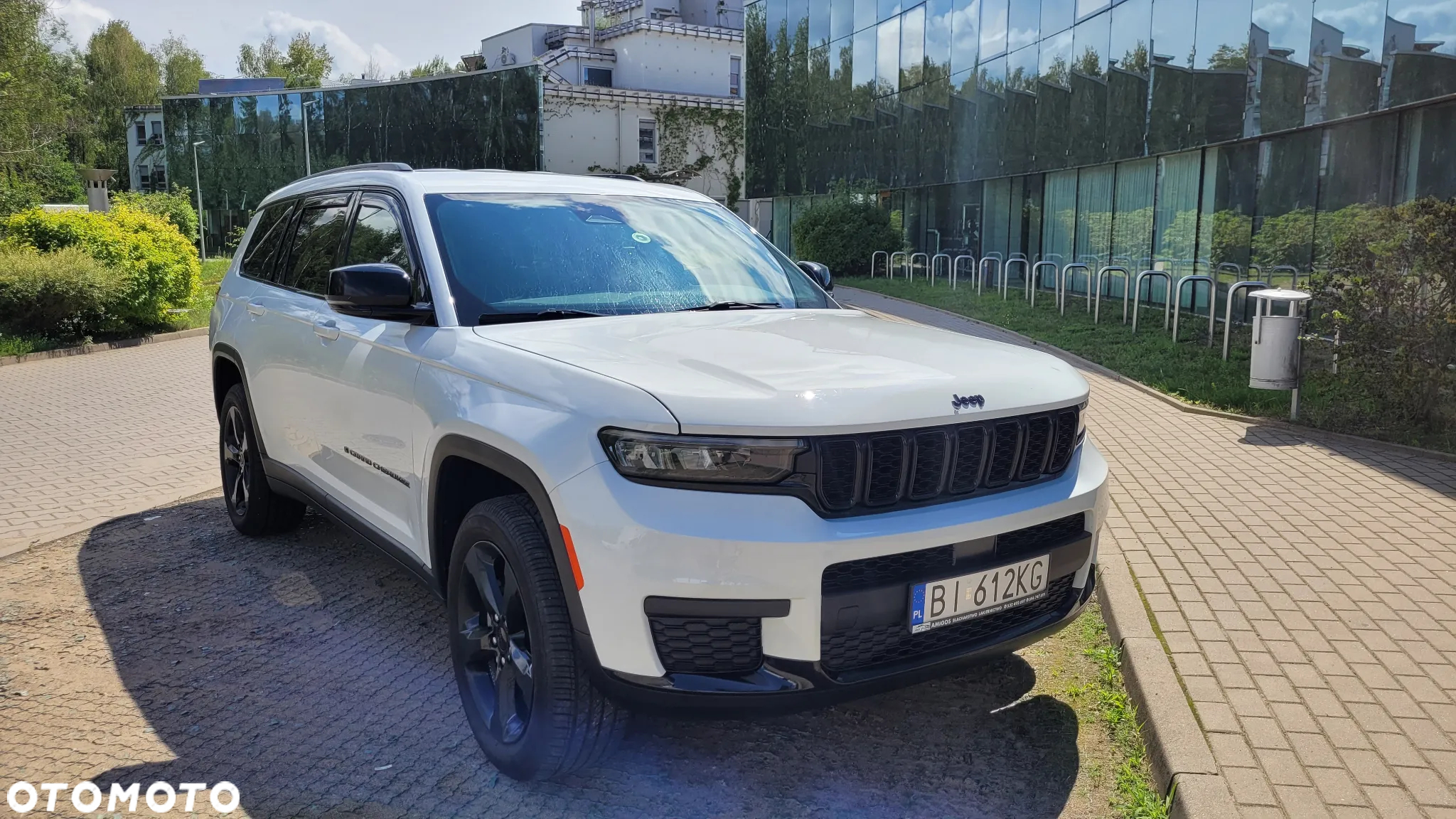Jeep Grand Cherokee - 2
