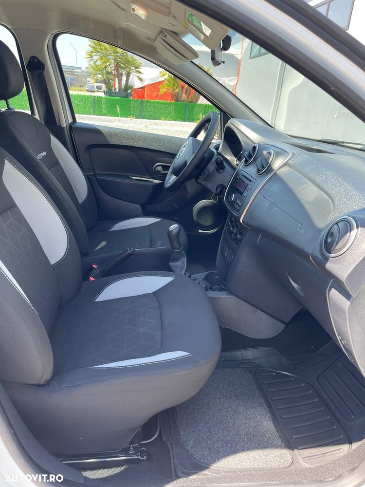 Dacia Sandero 0.9 TCe Laureate - 10