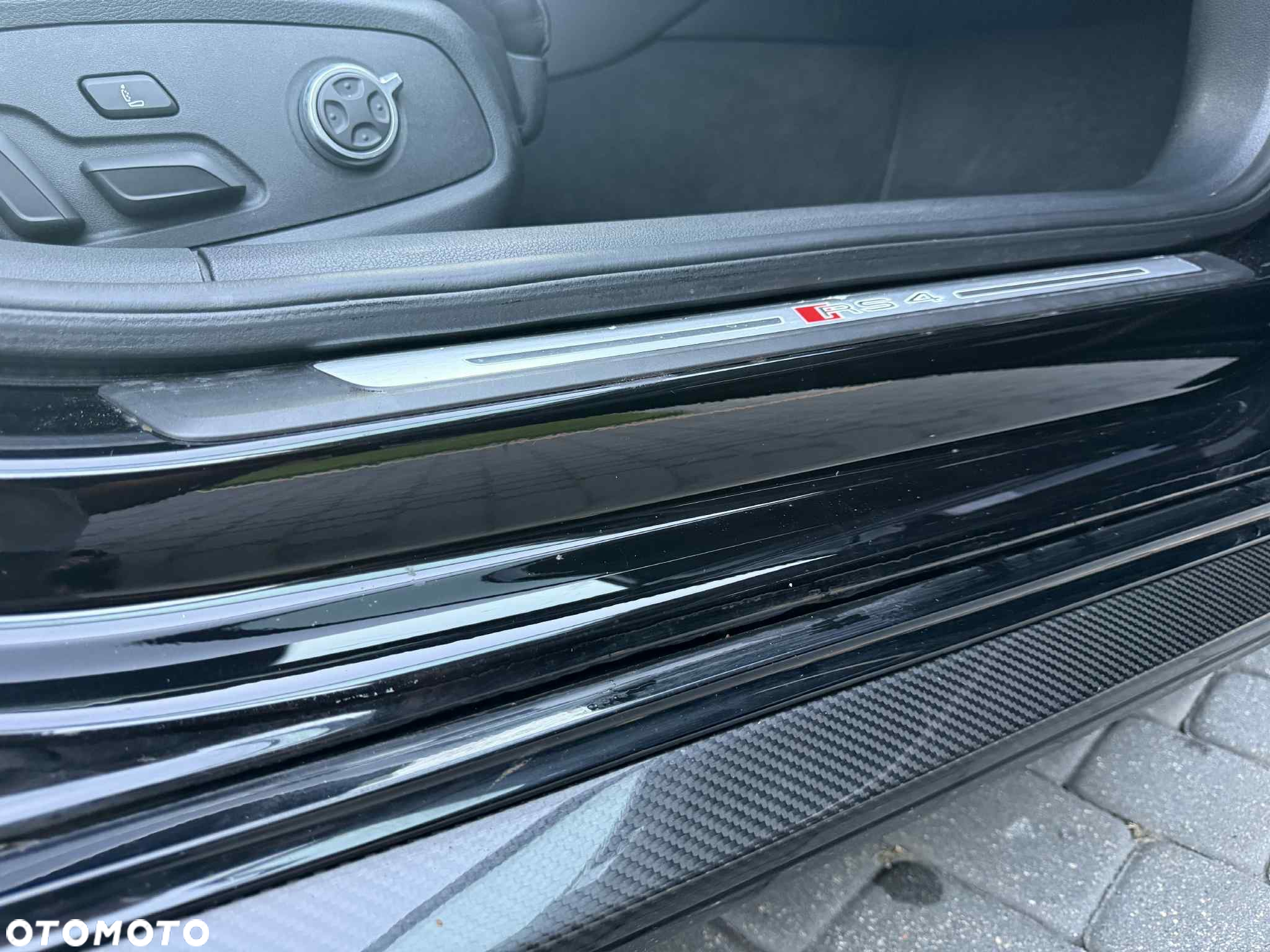 Audi RS4 2.9 TFSI Quattro Tiptr - 23