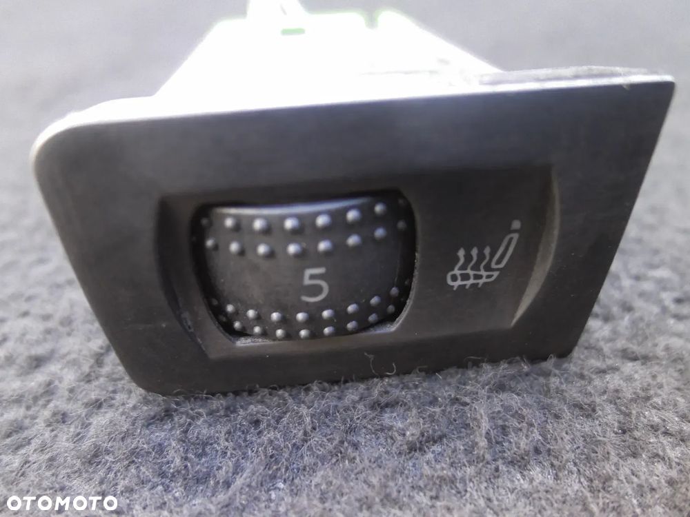VW GOLF IV BORA PRZEŁĄCZNIKI ZESTAW GRZANIE FOTELI TYLNEJ SZYBY ESP ŚWIATŁA AWARYJNE - 16
