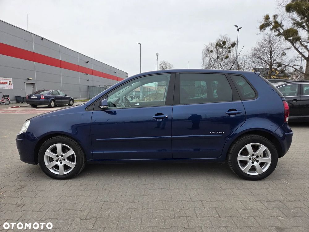 Volkswagen Polo - 4