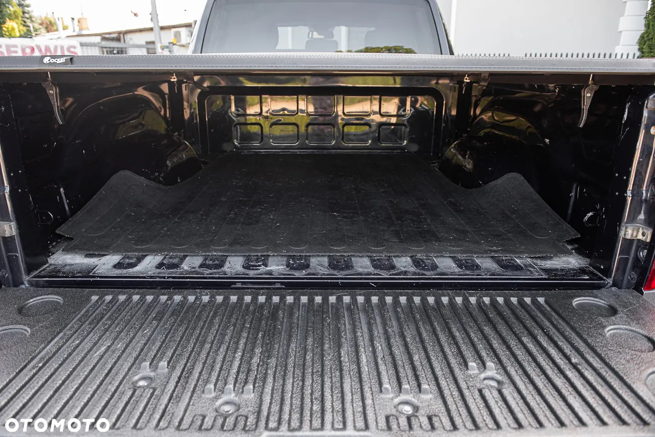 Dodge RAM 1500 5.7 4x4 - 25