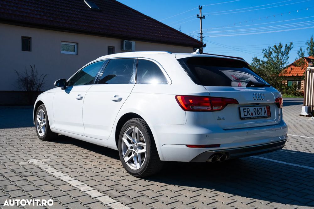 Audi A4 Avant 2.0 TDI S tronic - 4