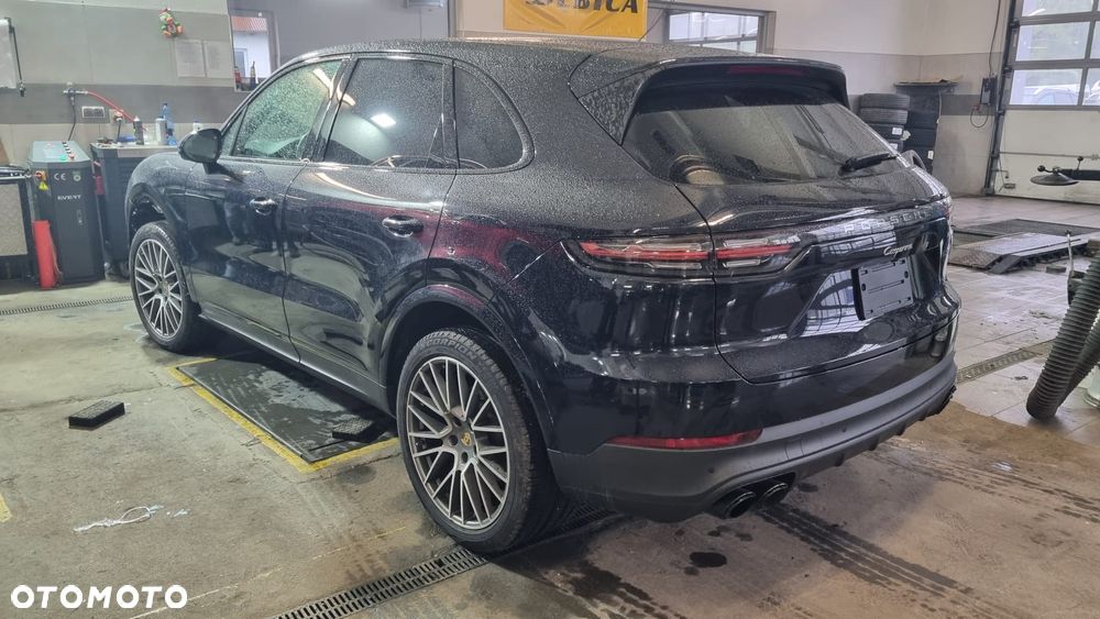 Porsche Cayenne Tiptronic S - 9